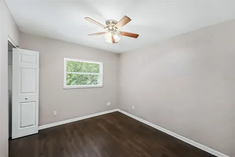 14706 Carnation Drive Tampa FL 33613