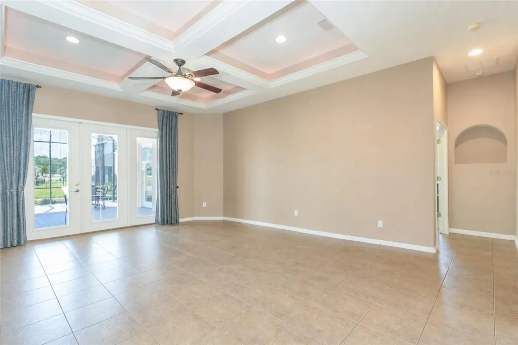 6 S Lakewalk Drive Palm Coast FL 32137