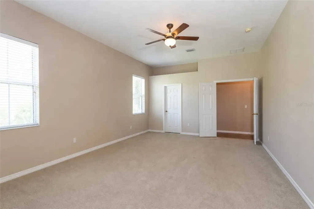 6 S Lakewalk Drive Palm Coast FL 32137