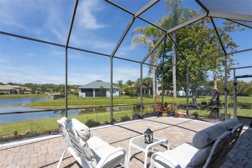 6 S Lakewalk Drive Palm Coast FL 32137