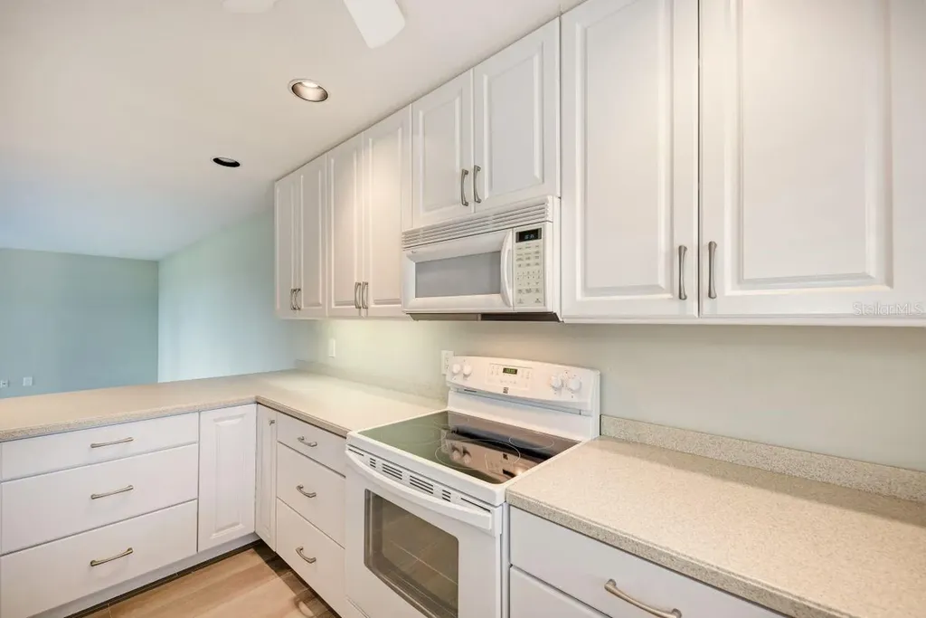 4660 Ocean Boulevard Sarasota FL 34242