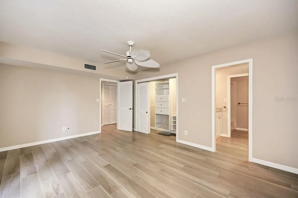 4660 Ocean Boulevard Sarasota FL 34242