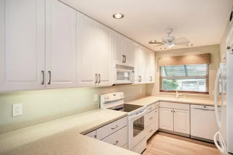 4660 Ocean Boulevard Sarasota FL 34242