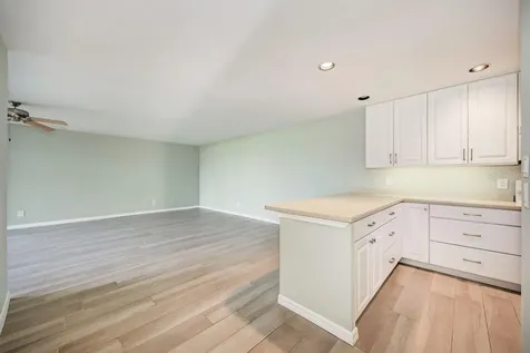 4660 Ocean Boulevard Sarasota FL 34242