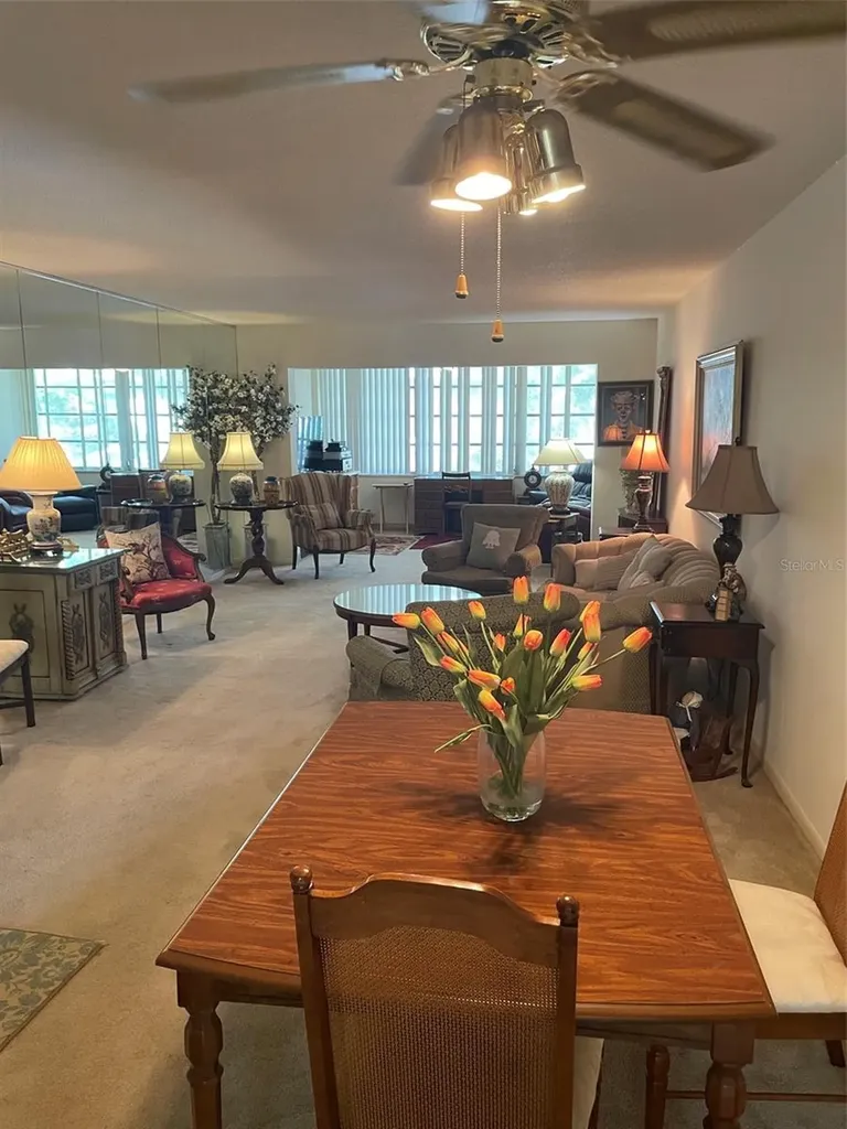5880 38th Avenue N St Petersburg FL 33710
