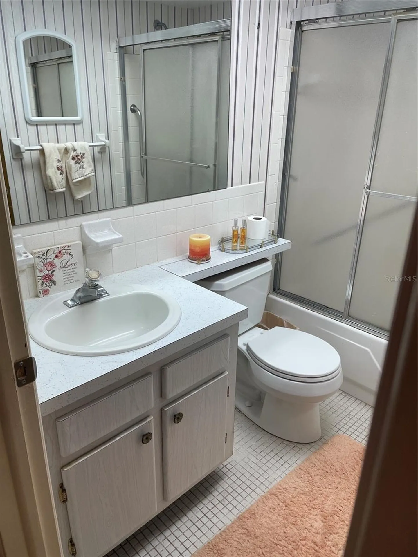 5880 38th Avenue N St Petersburg FL 33710