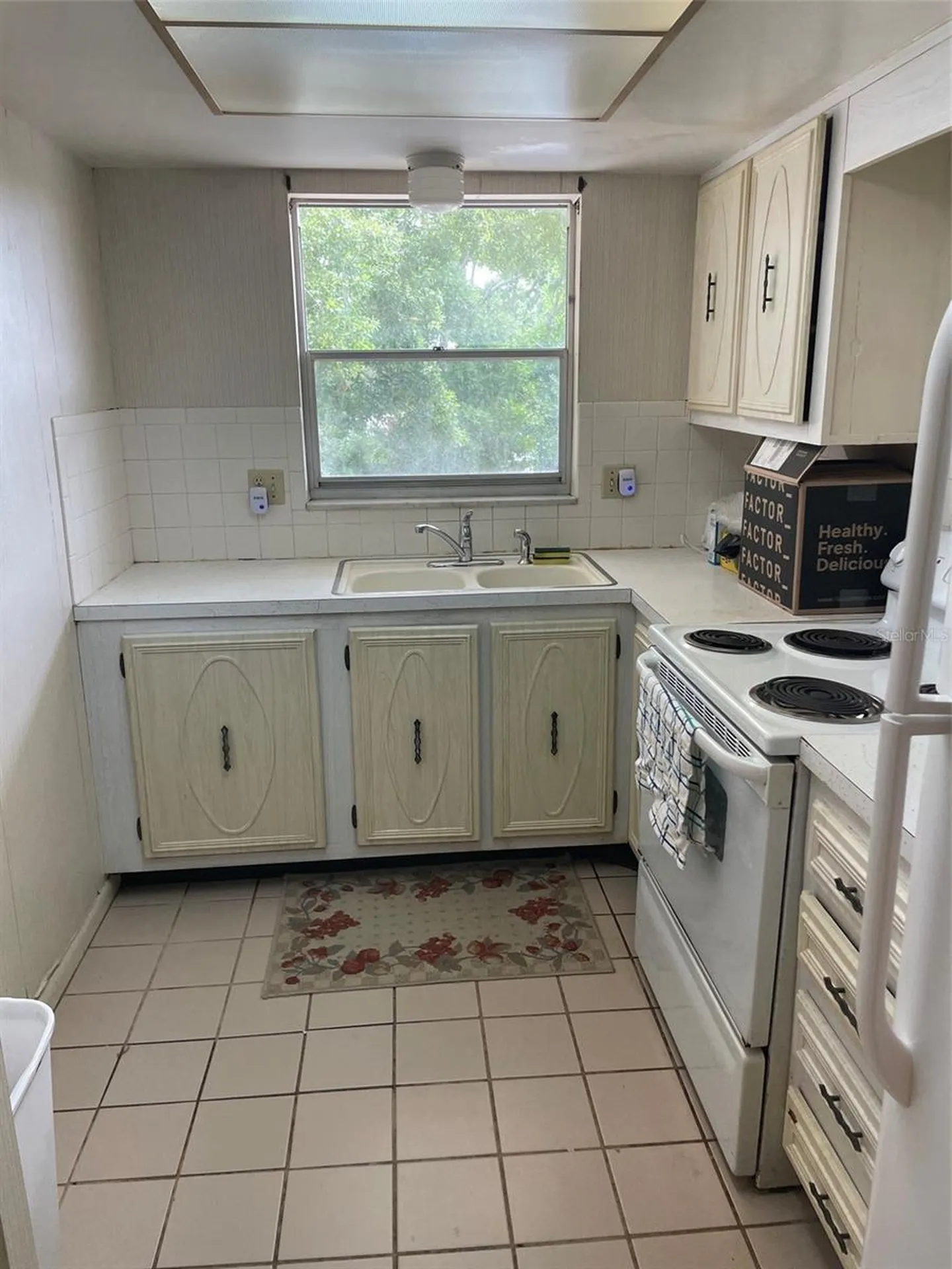 5880 38th Avenue N St Petersburg FL 33710