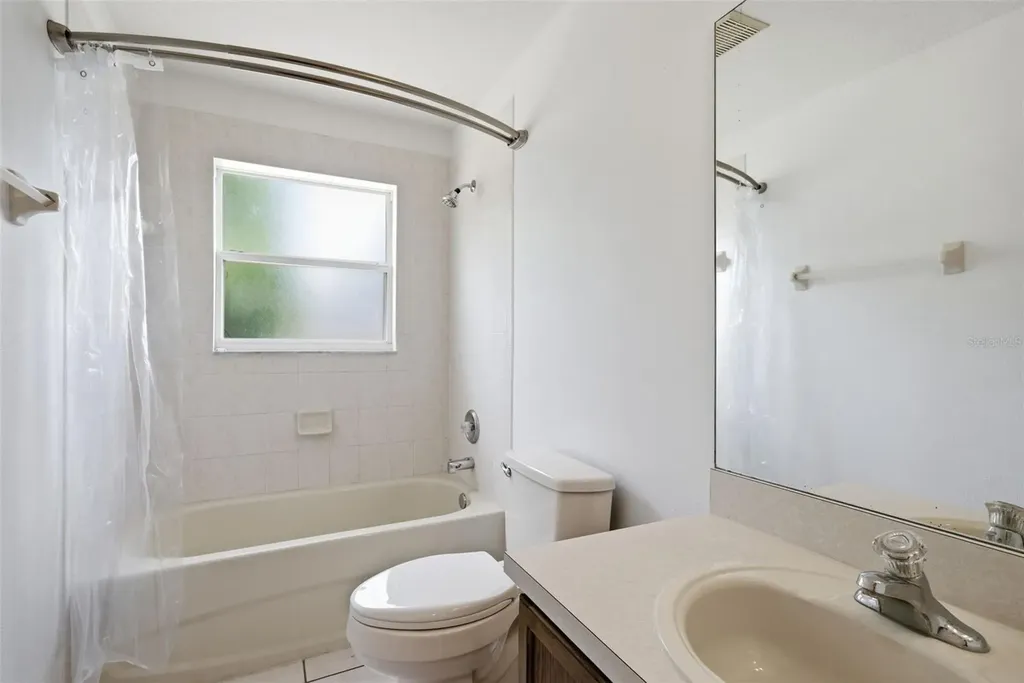 2631 Queen Alberta Drive Valrico FL 33596
