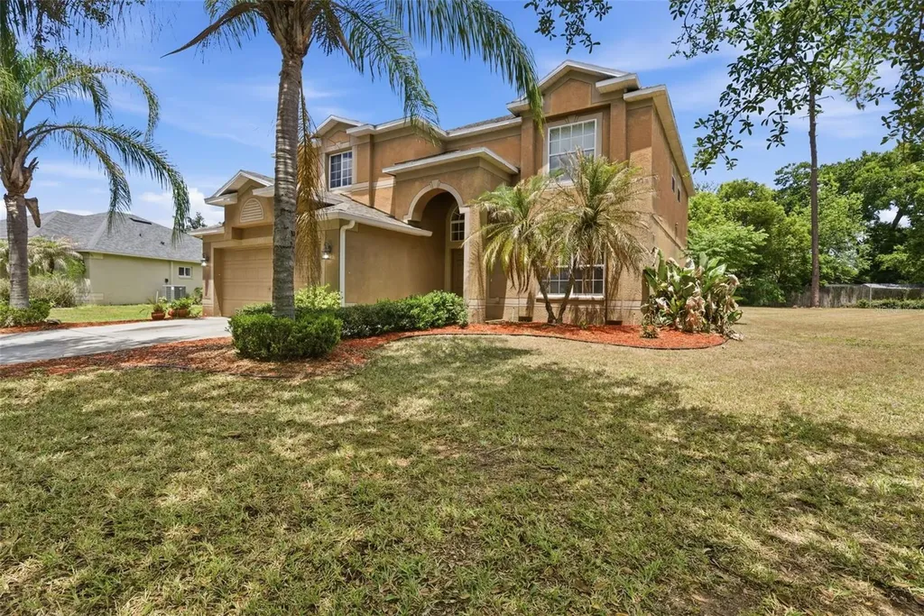2631 Queen Alberta Drive Valrico FL 33596