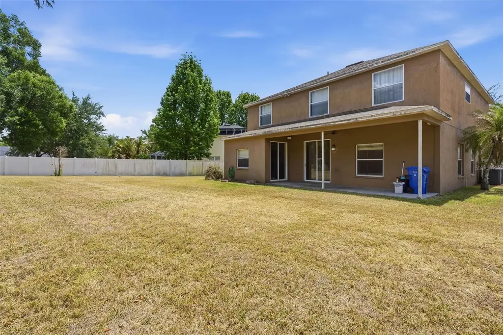2631 Queen Alberta Drive Valrico FL 33596