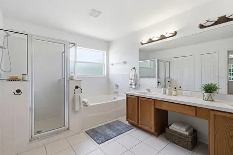2631 Queen Alberta Drive Valrico FL 33596