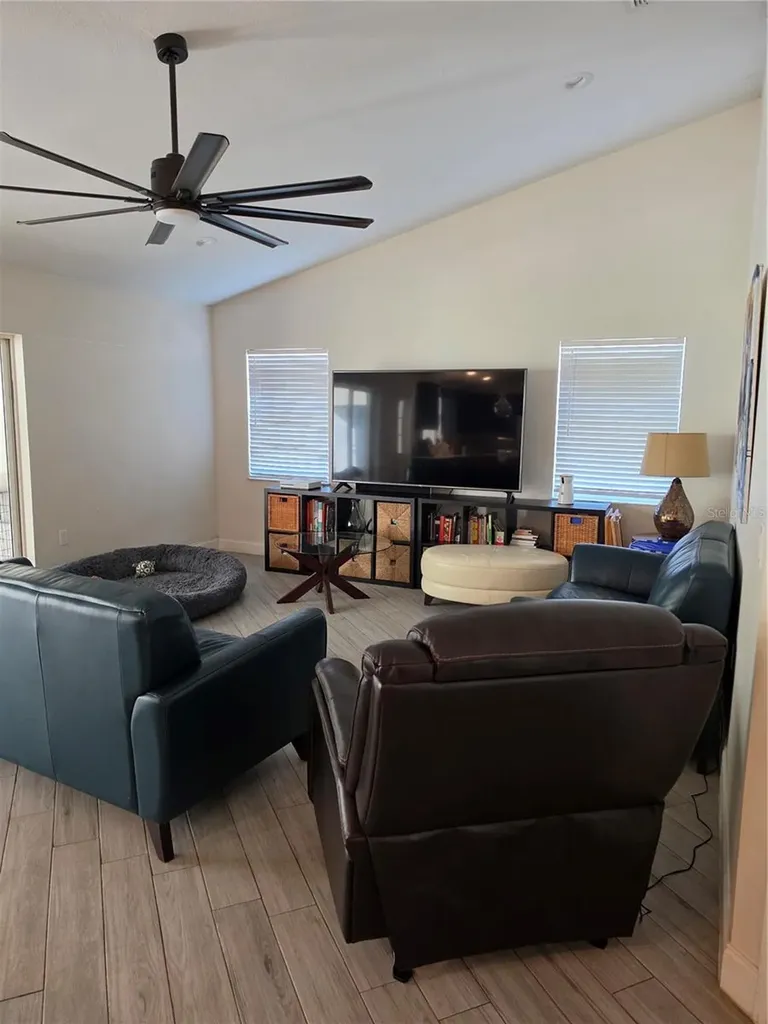 10158 Brandon Circle Orlando FL 32836