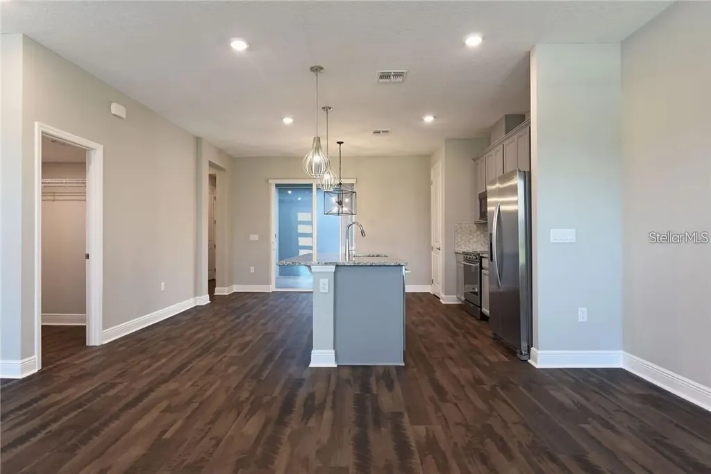 7055 Carrickbend Lane Orlando FL 32819