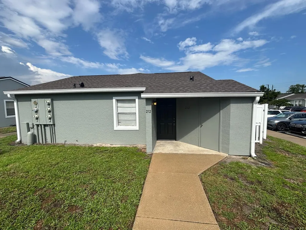 212 Dorchester Square Lake Mary FL 32746