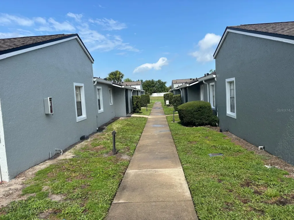 212 Dorchester Square Lake Mary FL 32746