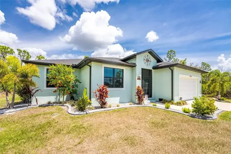 14921 San Domingo Boulevard Port Charlotte FL 33981