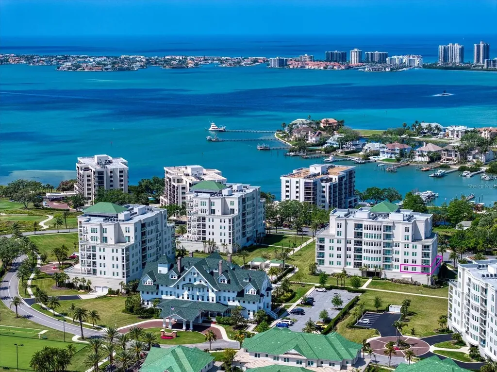 145 Belleview Boulevard Belleair FL 33756