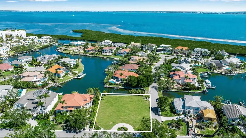 1600 Harbor Sound Drive Longboat Key FL 34228