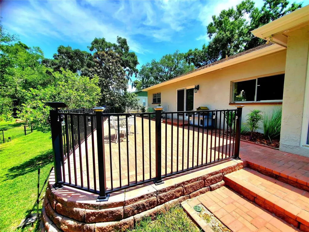 2837 Longleaf Lane Palm Harbor FL 34684