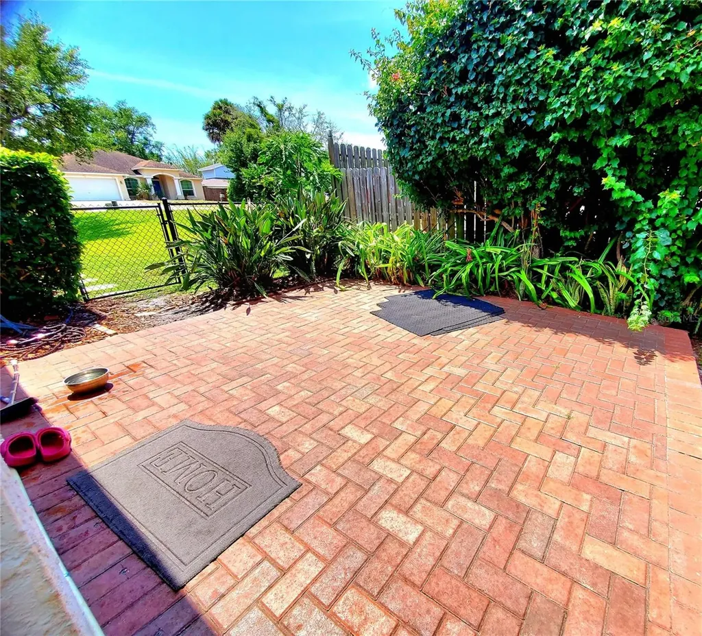 2837 Longleaf Lane Palm Harbor FL 34684