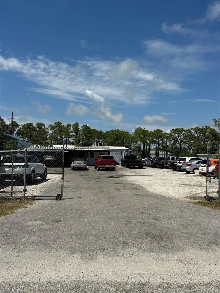 54 Harvard Street Englewood FL 34223