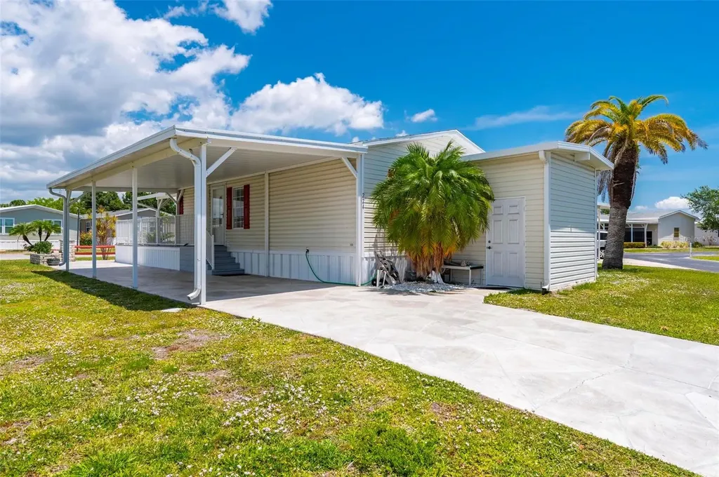 1000 Kings Highway Port Charlotte FL 33980
