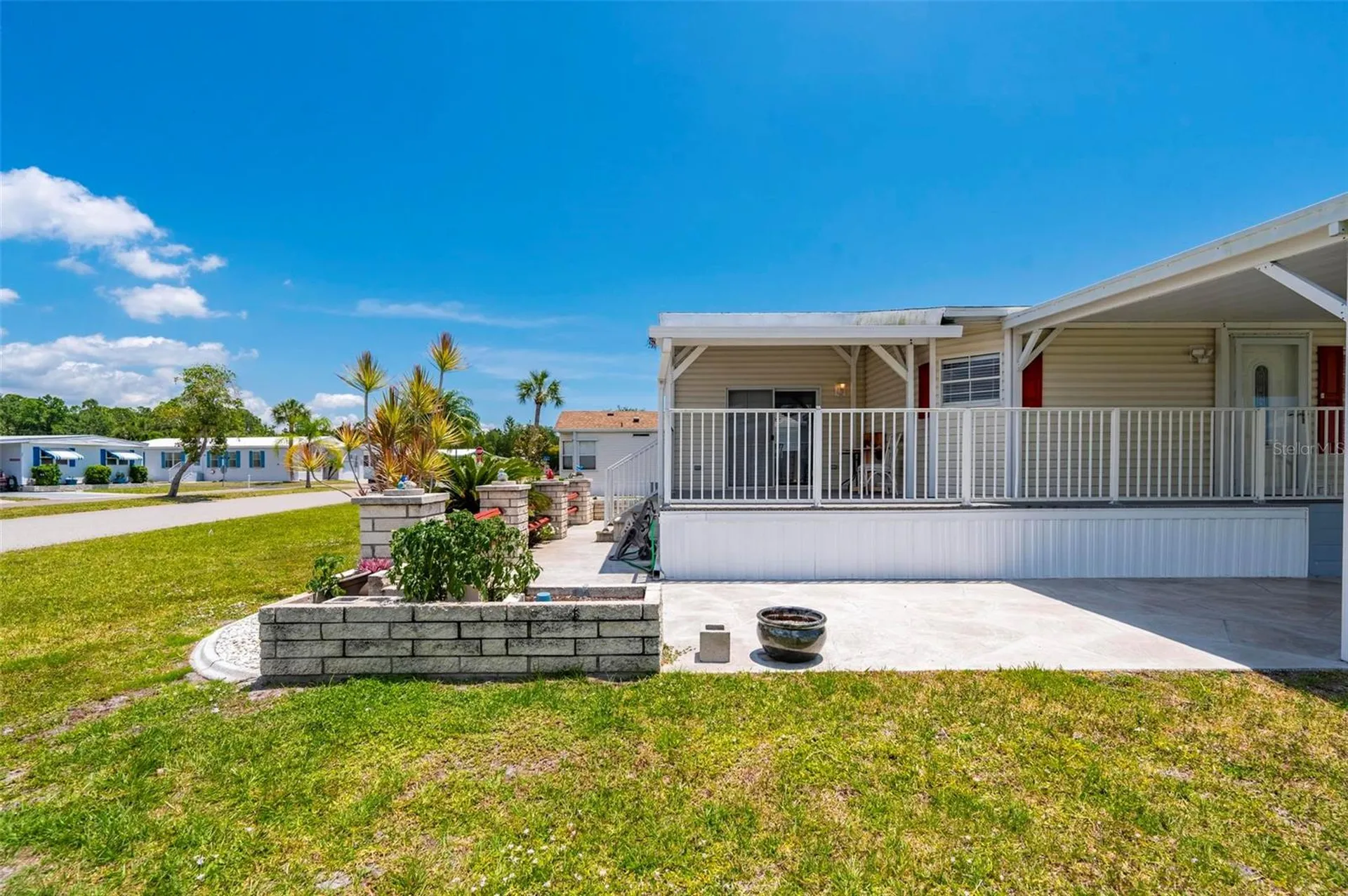 1000 Kings Highway Port Charlotte FL 33980