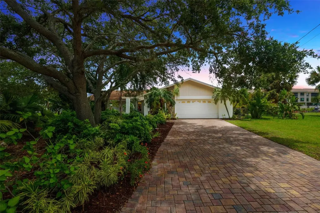 8143 Channel Drive Port Richey FL 34668
