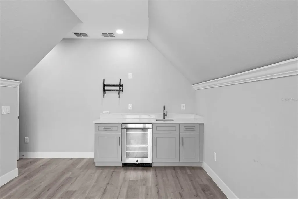 3202 W Arch Street Tampa FL 33607