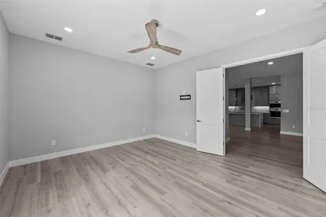 3202 W Arch Street Tampa FL 33607