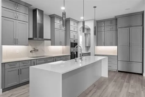 3202 W Arch Street Tampa FL 33607