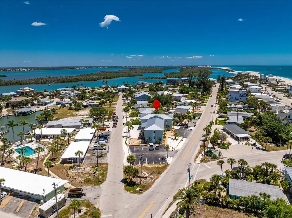 1285 Gulf Boulevard Englewood FL 34223
