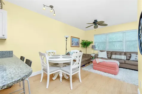 1285 Gulf Boulevard Englewood FL 34223