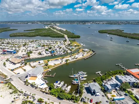 1285 Gulf Boulevard Englewood FL 34223