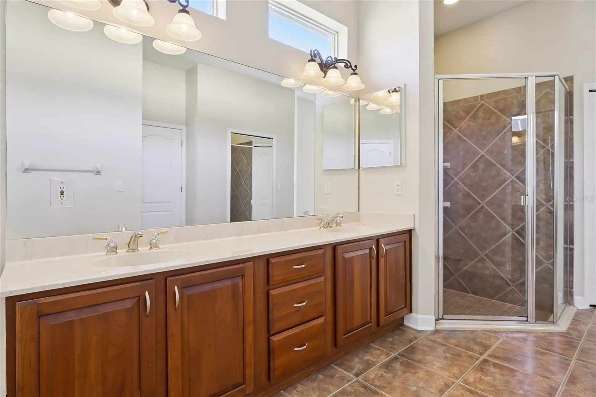 2347 Warren Woods Drive Orlando FL 32835
