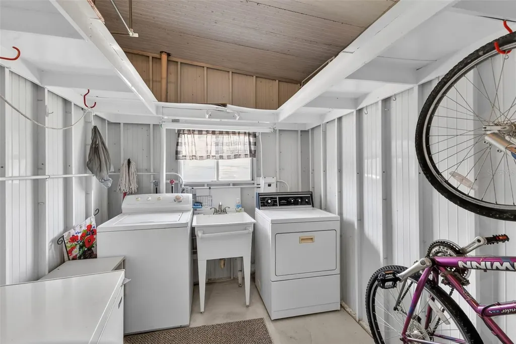 322 Robalo North Port FL 34287