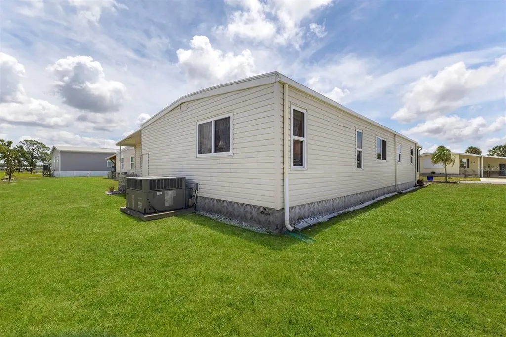 322 Robalo North Port FL 34287