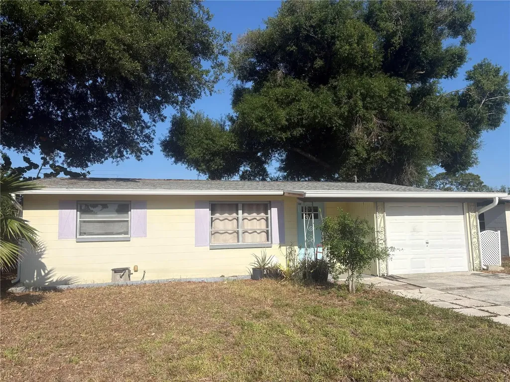 9251 50th Street N Pinellas Park FL 33782
