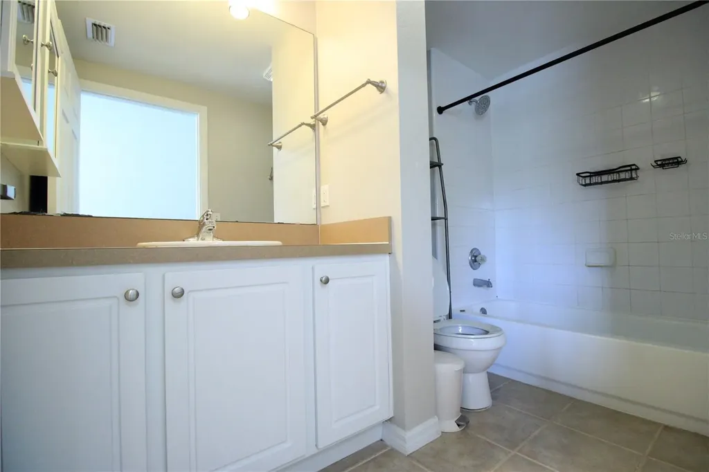 9158 SW 51st Road Gainesville FL 32608