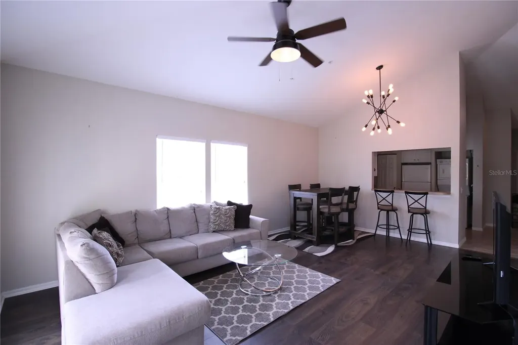 9158 SW 51st Road Gainesville FL 32608