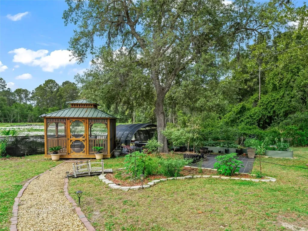 7157 Knoxville Drive Webster FL 33597