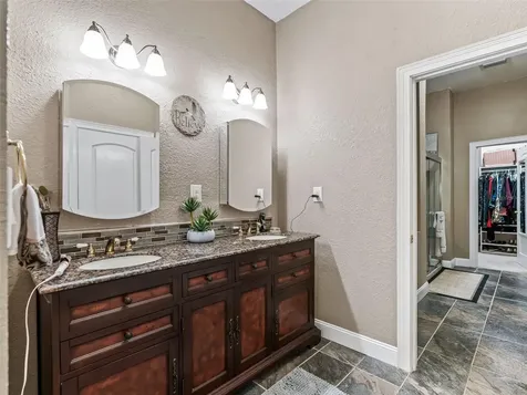 7157 Knoxville Drive Webster FL 33597