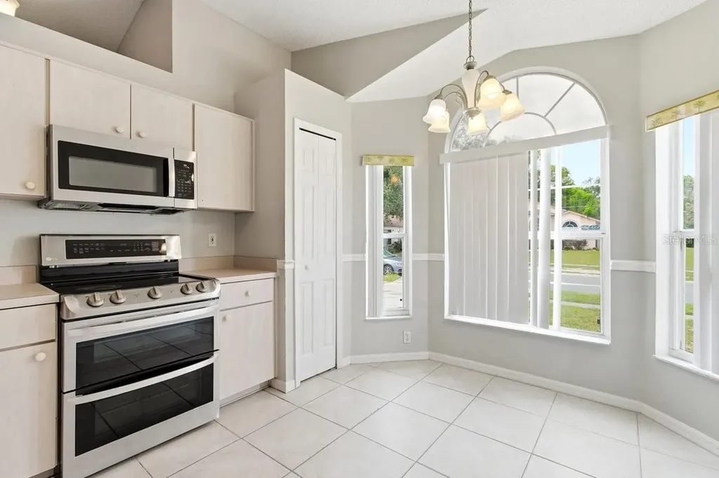 1537 Ridge Pointe Drive Orlando FL 32808
