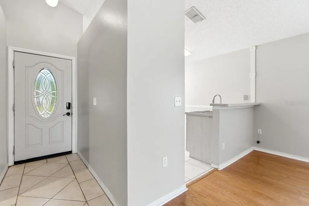 1537 Ridge Pointe Drive Orlando FL 32808