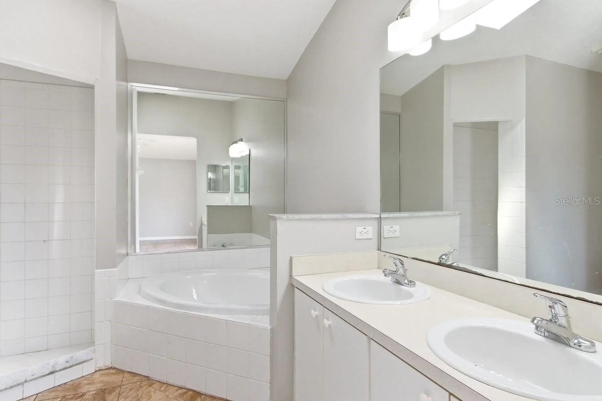 1537 Ridge Pointe Drive Orlando FL 32808