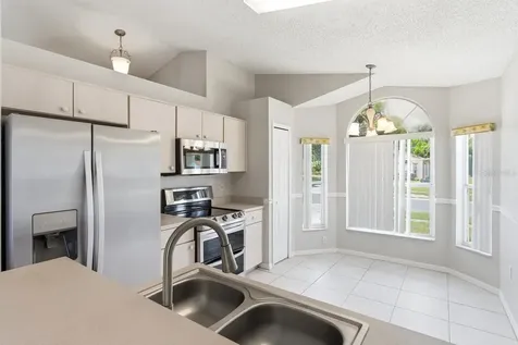 1537 Ridge Pointe Drive Orlando FL 32808