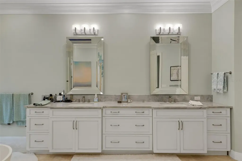7732 Donald Ross Road W Sarasota FL 34240