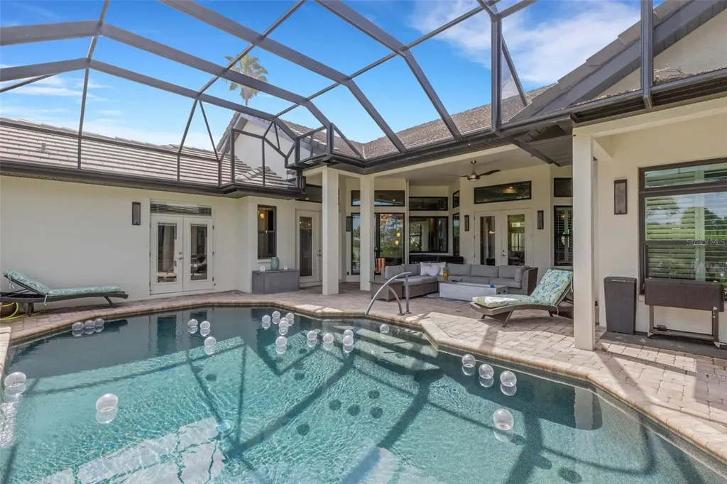 7732 Donald Ross Road W Sarasota FL 34240