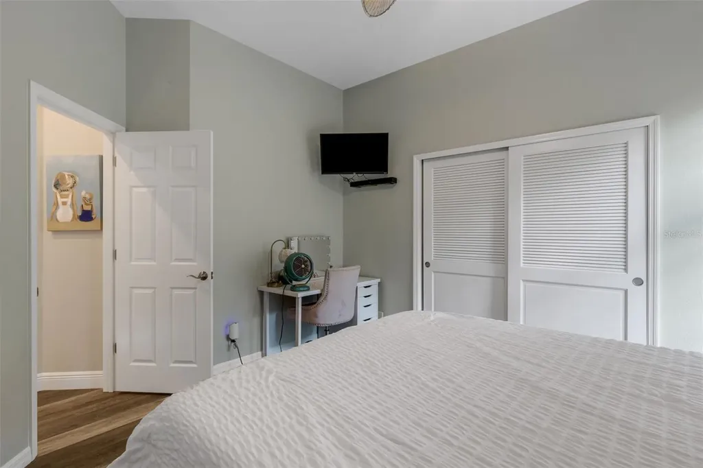 7732 Donald Ross Road W Sarasota FL 34240