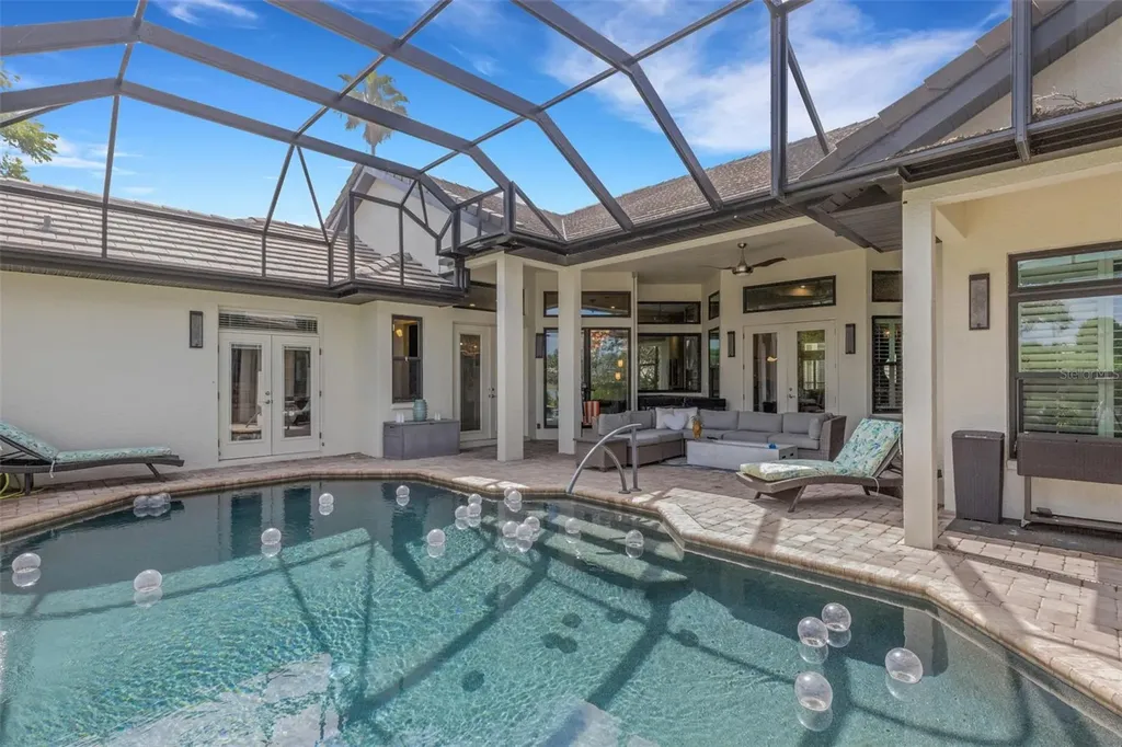 7732 Donald Ross Road W Sarasota FL 34240